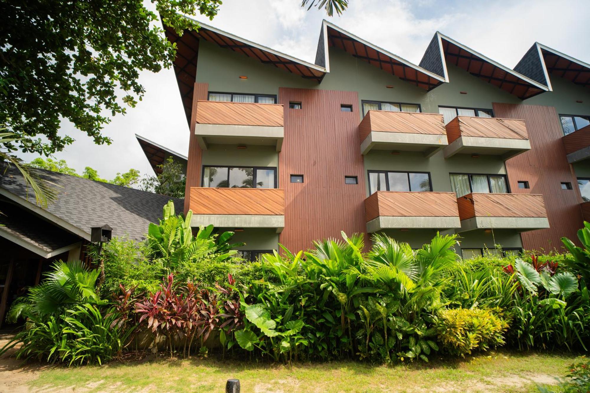Nacpan Beach Resort Managed By H Hospitality Group El Nido Bagian luar foto